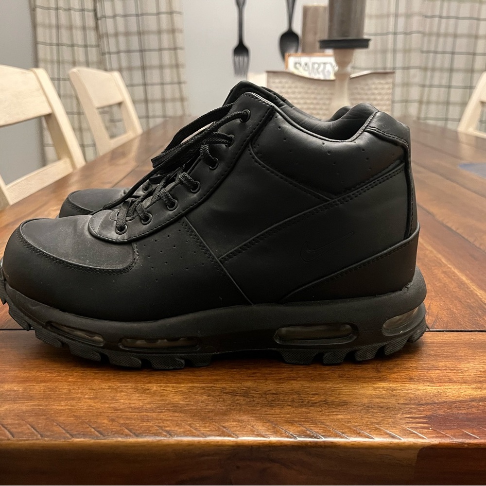 Nike ACG Boots